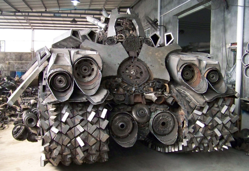 Illustration for article titled These Homemade Tanks Are Tough Enough To Survive A Zombie Apocalypse